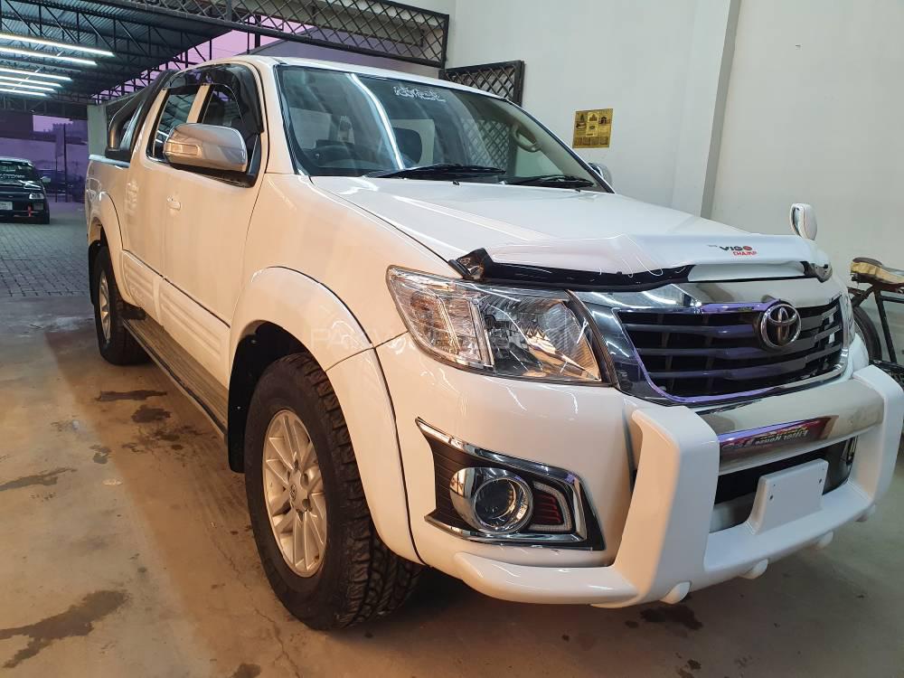 Toyota Hilux 2016 for Sale in Multan Toyota Hilux 2016 for Sale in Multan Image-4