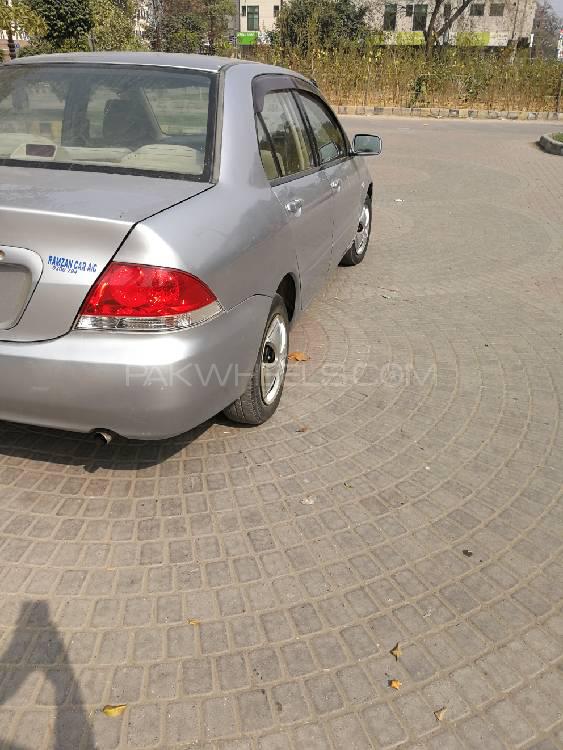 مٹسوبیشی لینسر 2005 for Sale in لاہور مٹسوبیشی لینسر 2005 for Sale in لاہور Image-4