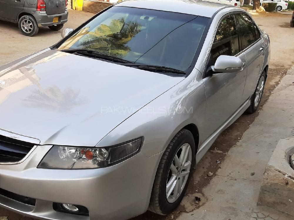 Honda Accord 2004 for Sale in Karachi Image-1