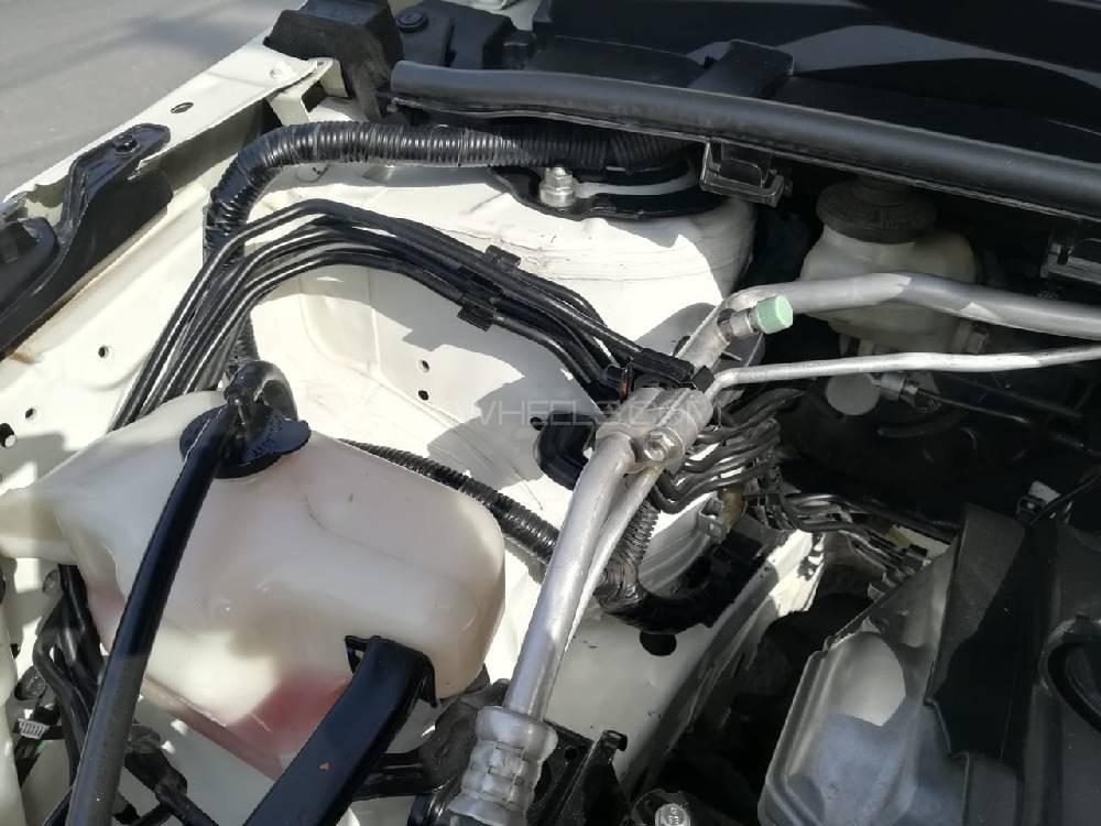 Toyota Corolla 2018 for Sale in Multan Toyota Corolla 2018 for Sale in Multan Image-4