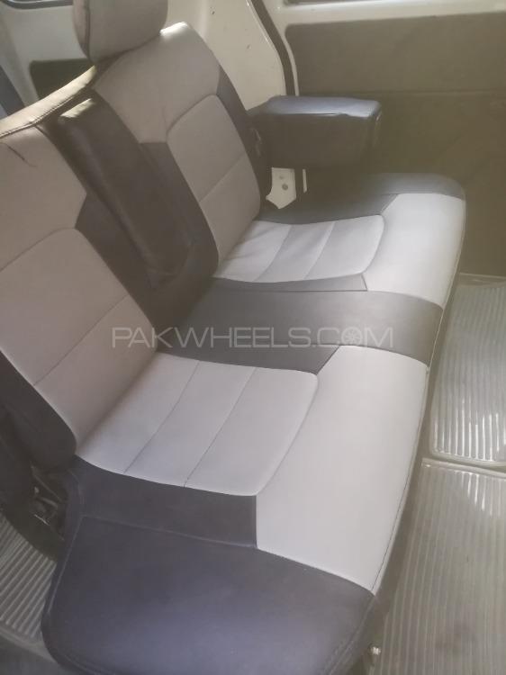 Toyota Town Ace 2015 for Sale in Lahore Toyota Town Ace 2015 for Sale in Lahore Image-2