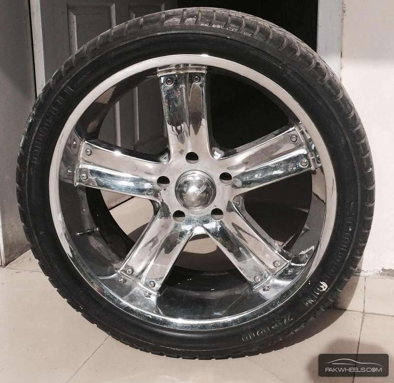23 Inch Tyer & Rims for sale Image-1