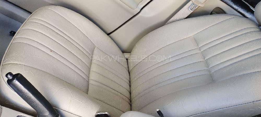 Toyota Corolla 2013 for Sale in Lala musa Toyota Corolla 2013 for Sale in Lala musa Image-17