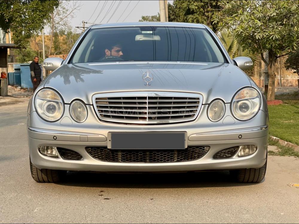 Mercedes Benz E Class 2006 for Sale in Faisalabad Image-1