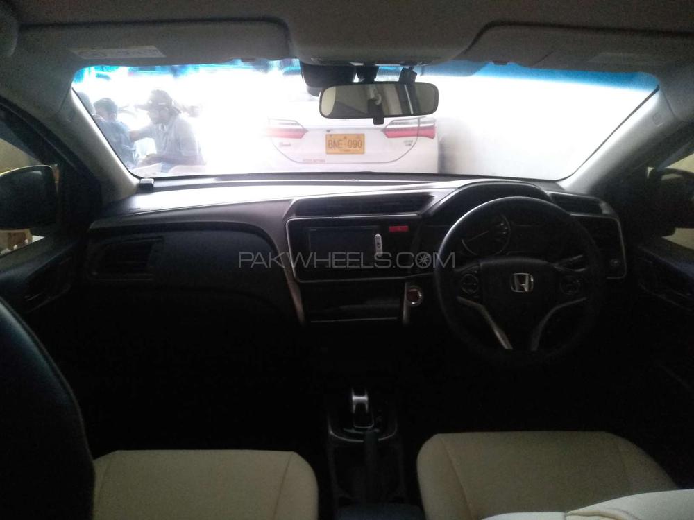 ہونڈا گریس ہائبرڈ 2015 for Sale in کراچی ہونڈا گریس ہائبرڈ 2015 for Sale in کراچی Image-10