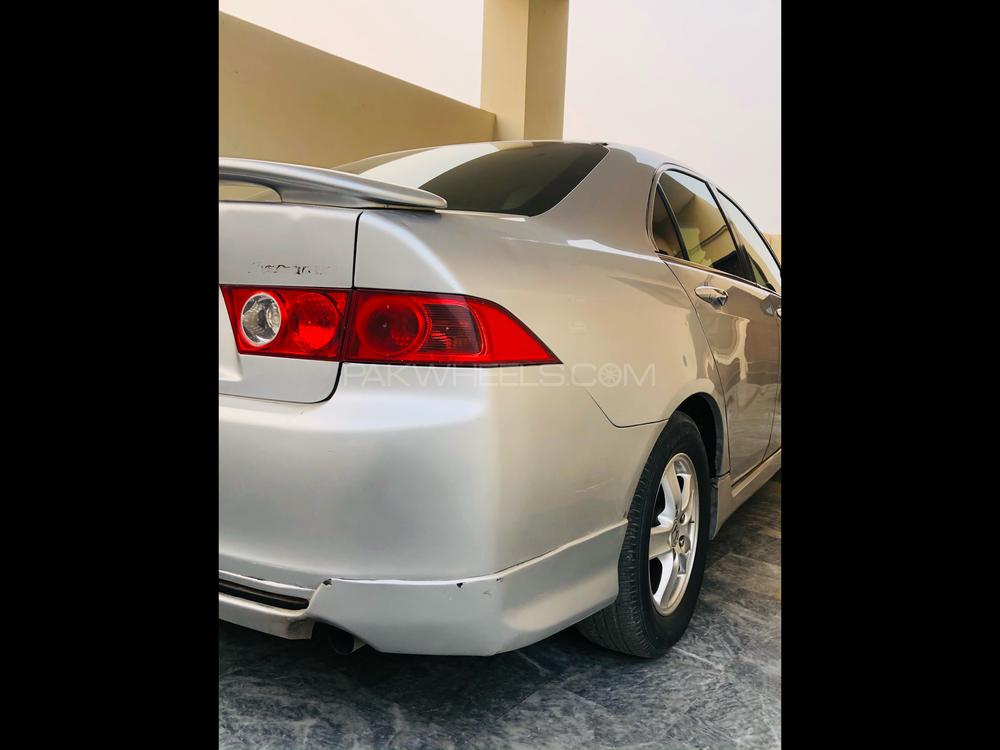 Honda Accord 2005 for Sale in Lahore Image-1