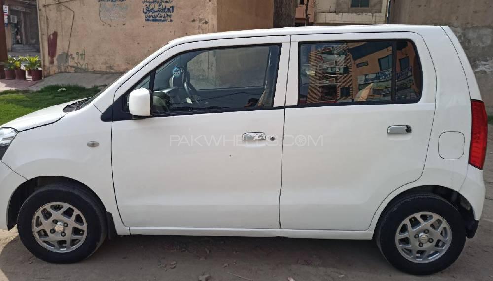 سوزوکی ویگن آر 2018 for Sale in لاہور سوزوکی ویگن آر 2018 for Sale in لاہور Image-4
