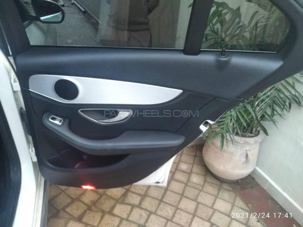 مرسڈیز بینز سی کلاس 2015 for Sale in اسلام آباد مرسڈیز بینز سی کلاس 2015 for Sale in اسلام آباد Image-10