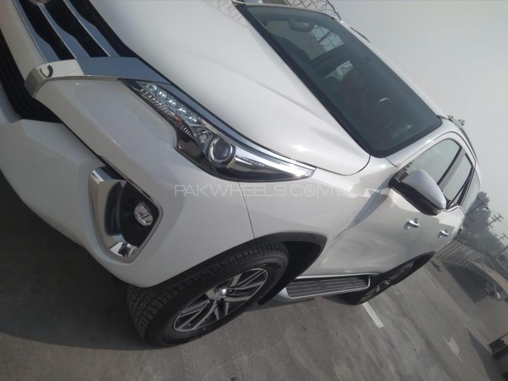 ٹویوٹا فورچیونر 2021 for Sale in فیصل آباد ٹویوٹا فورچیونر 2021 for Sale in فیصل آباد Image-12