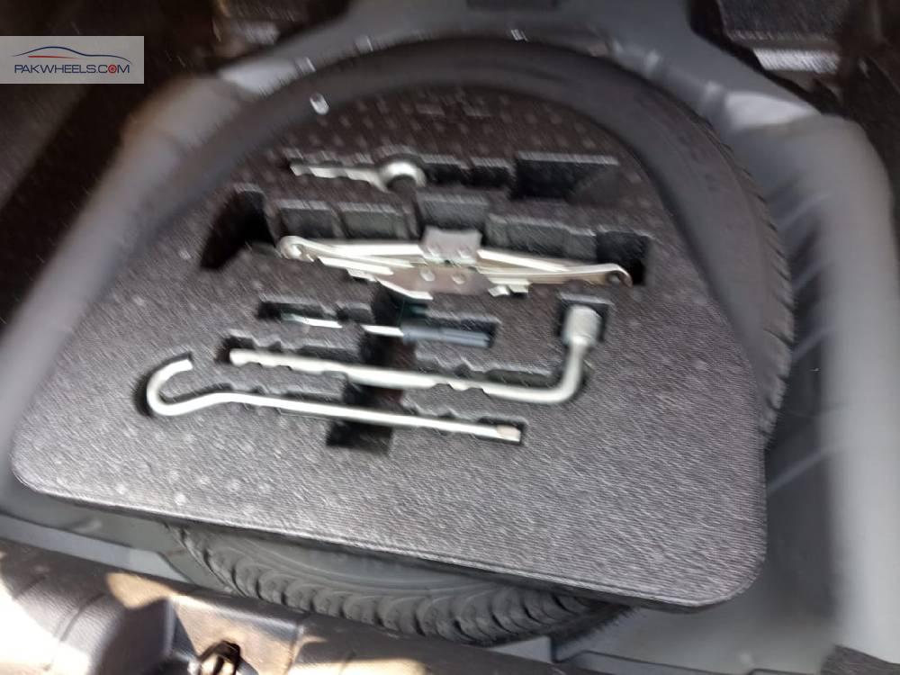 Honda Civic 2019 for Sale in Islamabad Honda Civic 2019 for Sale in Islamabad Image-10