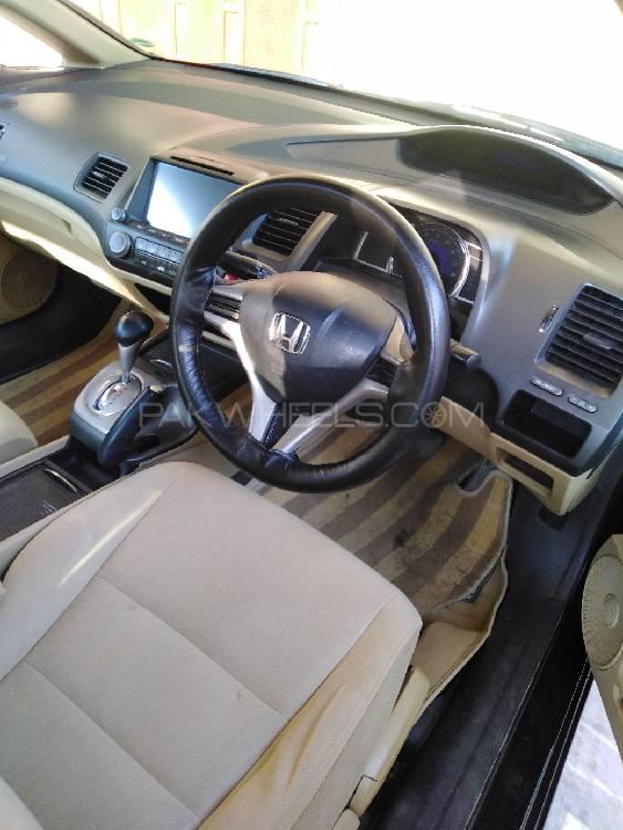 Honda Civic 2011 for Sale in Multan Honda Civic 2011 for Sale in Multan Image-2