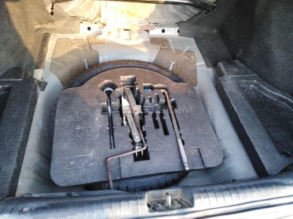 Honda Civic 2011 for Sale in Multan Honda Civic 2011 for Sale in Multan Image-16