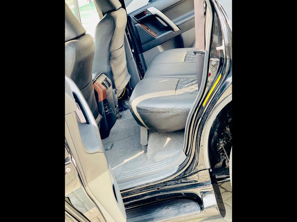 Toyota Prado 2012 for Sale in Lahore Toyota Prado 2012 for Sale in Lahore Image-11