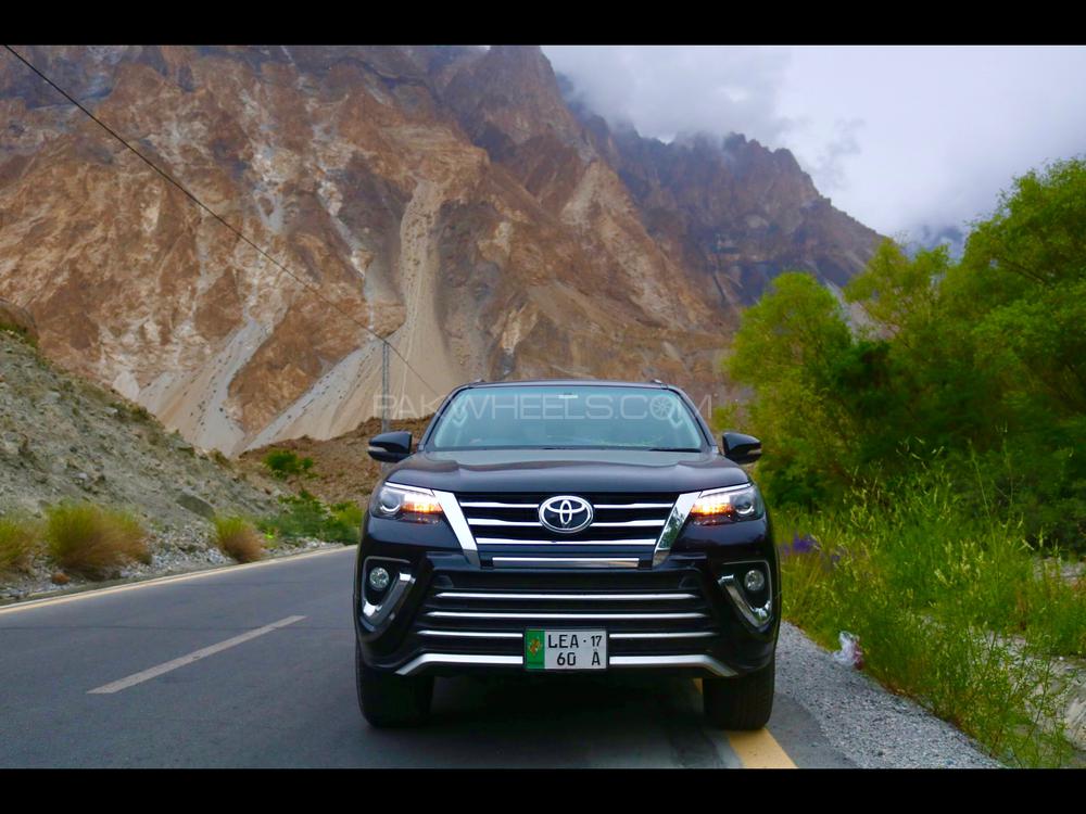 ٹویوٹا فورچیونر 2017 for Sale in لاہور ٹویوٹا فورچیونر 2017 for Sale in لاہور Image-10