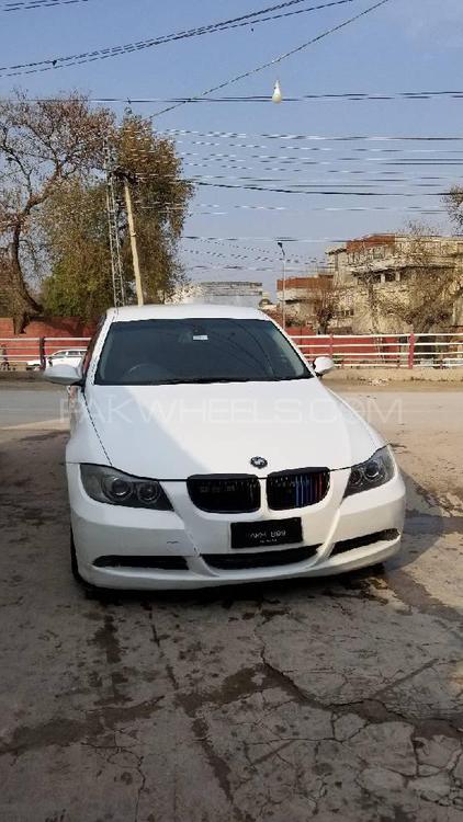 BMW 3 Series 2005 for Sale in Peshawar Image-1