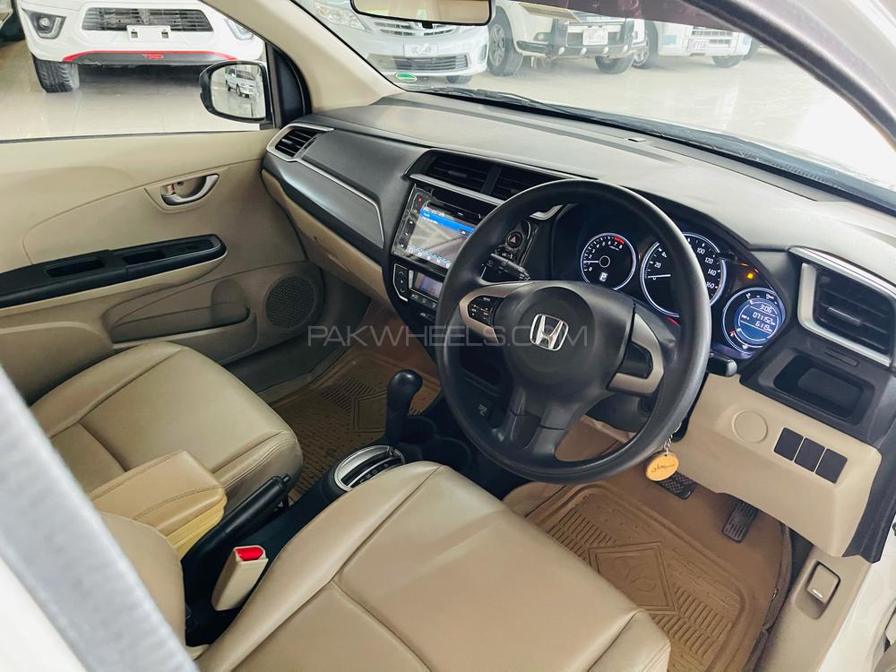 ہونڈا بی آر-وی 2018 for Sale in پشاور ہونڈا بی آر-وی 2018 for Sale in پشاور Image-9