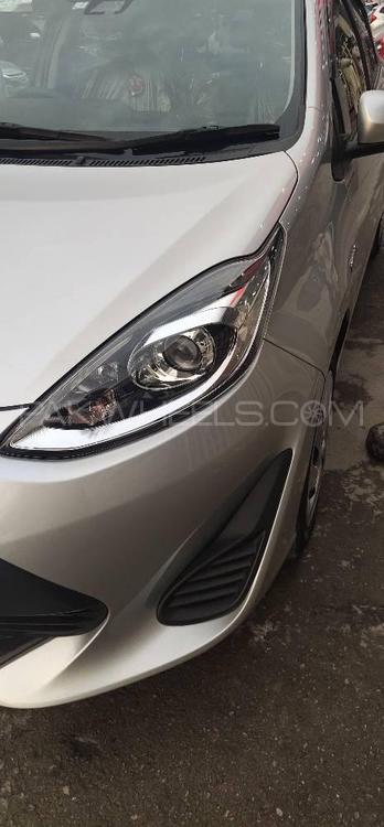 Toyota Aqua 2017 for Sale in Peshawar Image-1