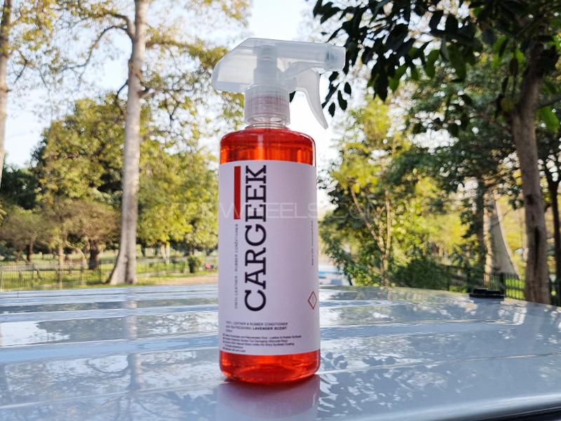 Car Geek Vinyl Leather Tyre Rubber & Plastic Conditioner 500ml Car Geek Vinyl Leather Tyre Rubber & Plastic Conditioner 500ml Image-4