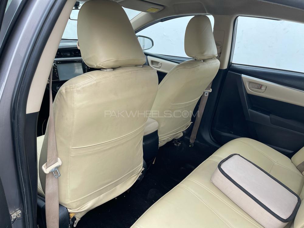 ٹویوٹا کرولا 2015 for Sale in گجرات ٹویوٹا کرولا 2015 for Sale in گجرات Image-8