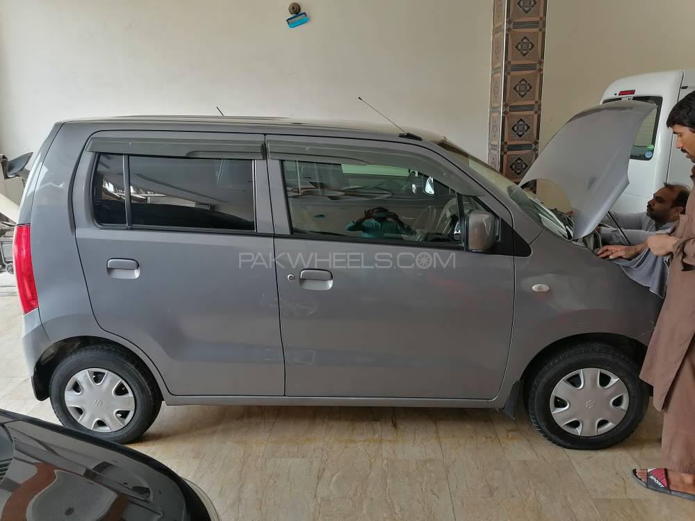 Suzuki Wagon R 2017 for Sale in Sialkot Suzuki Wagon R 2017 for Sale in Sialkot Image-11