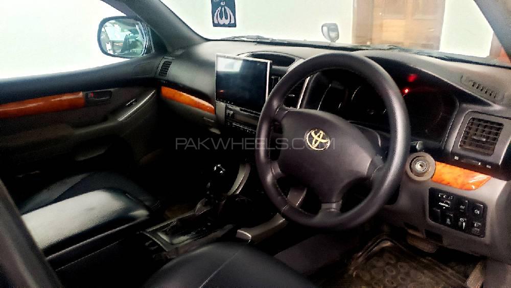 ٹویوٹا پراڈو 2004 for Sale in لاہور ٹویوٹا پراڈو 2004 for Sale in لاہور Image-2