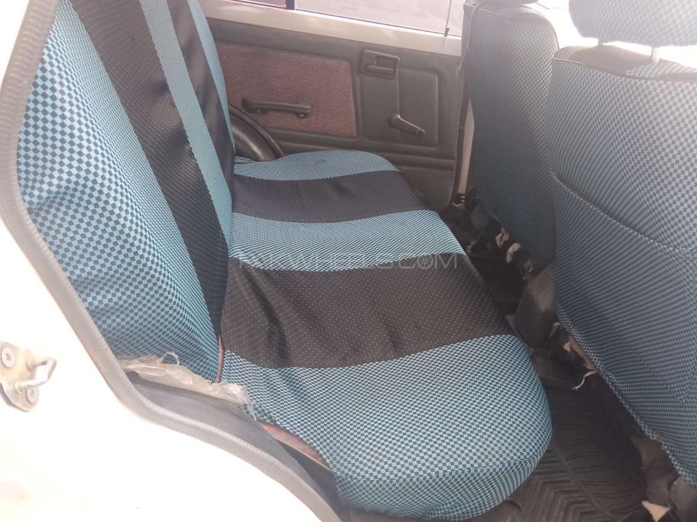 Suzuki Mehran 2017 for Sale in Lahore Suzuki Mehran 2017 for Sale in Lahore Image-4