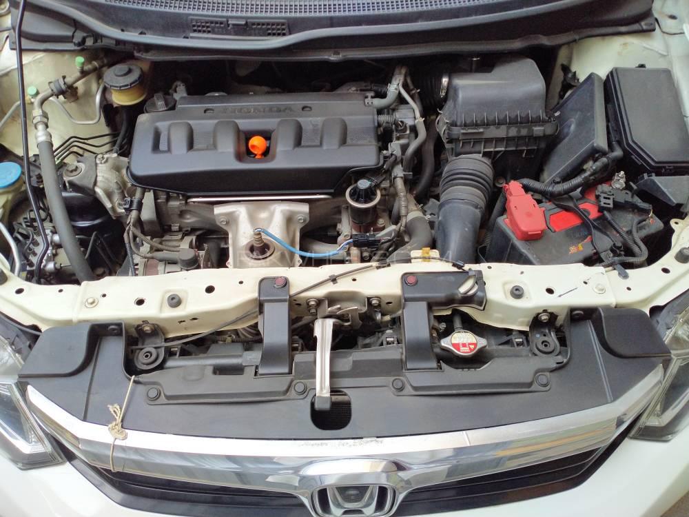 Honda Civic 2014 for Sale in Karachi Honda Civic 2014 for Sale in Karachi Image-8