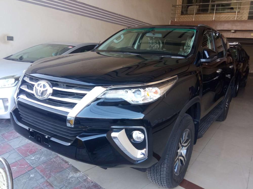 Toyota Fortuner 2020 for Sale in Multan Image-1
