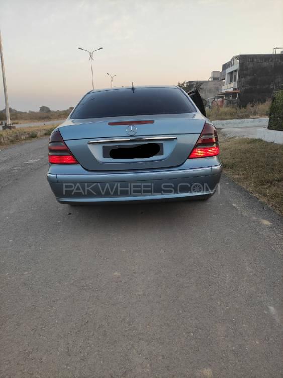 Mercedes Benz E Class 2003 for Sale in Islamabad Mercedes Benz E Class 2003 for Sale in Islamabad Image-8