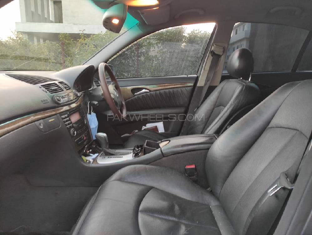 Mercedes Benz E Class 2003 for Sale in Islamabad Mercedes Benz E Class 2003 for Sale in Islamabad Image-10