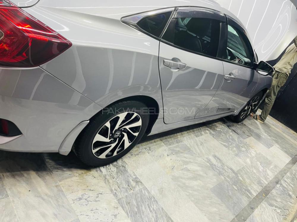Honda Civic 2018 for Sale in Lahore Honda Civic 2018 for Sale in Lahore Image-6