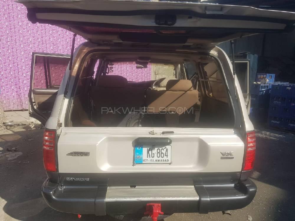 ٹویوٹا لینڈ کروزر 1993 for Sale in اسلام آباد ٹویوٹا لینڈ کروزر 1993 for Sale in اسلام آباد Image-12