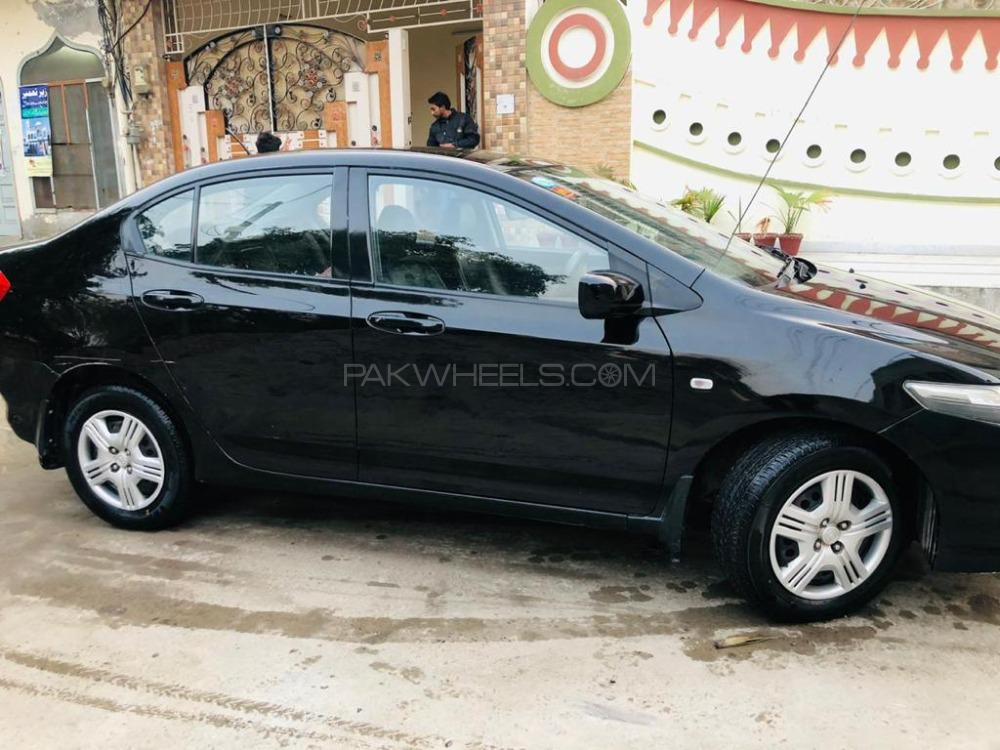 Honda City 2011 for Sale in Faisalabad Honda City 2011 for Sale in Faisalabad Image-4