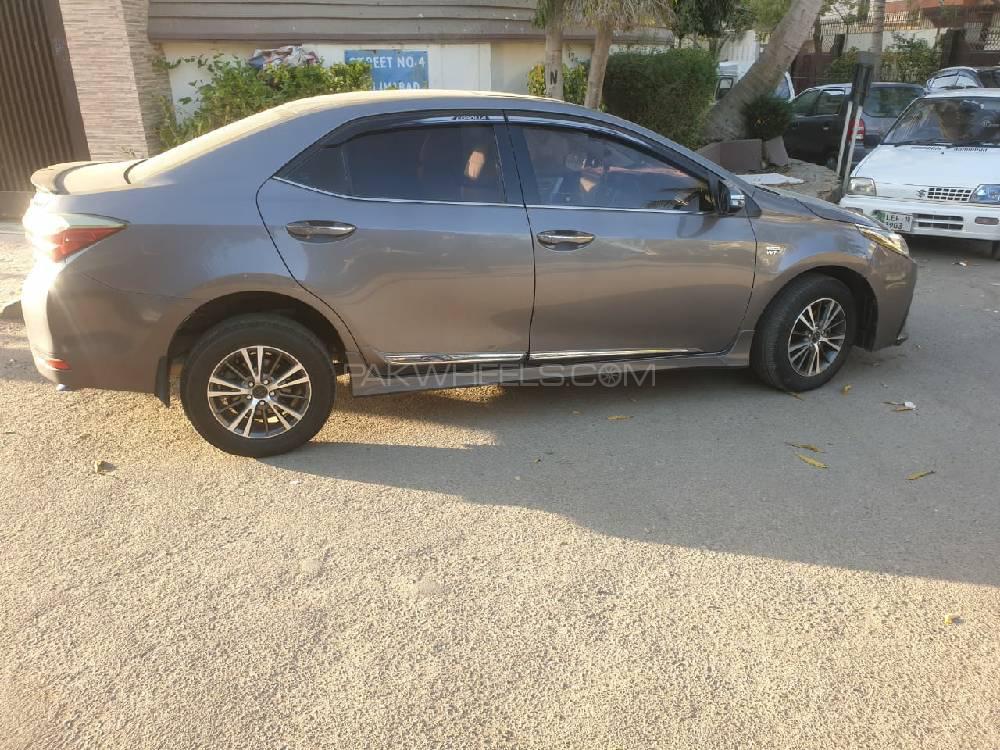 Toyota Corolla 2014 for Sale in Karachi Toyota Corolla 2014 for Sale in Karachi Image-10