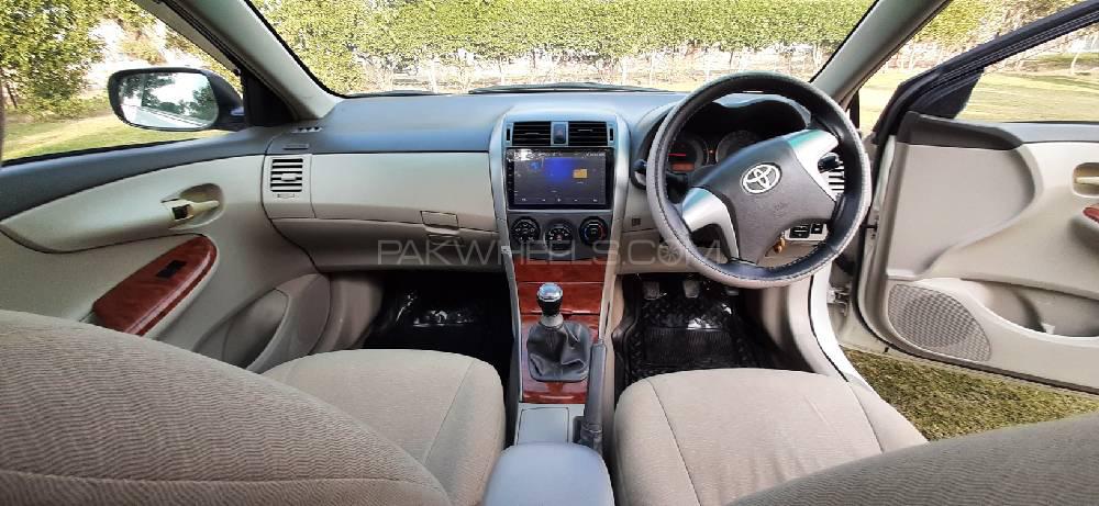 Toyota Corolla 2011 for Sale in Rahim Yar Khan Image-1