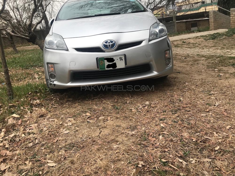 Toyota Prius 2010 for Sale in Lahore Image-1