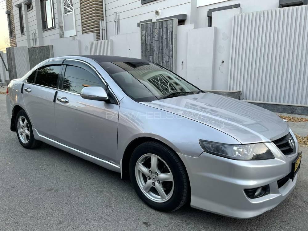 Honda Accord 2006 for Sale in Karachi Image-1