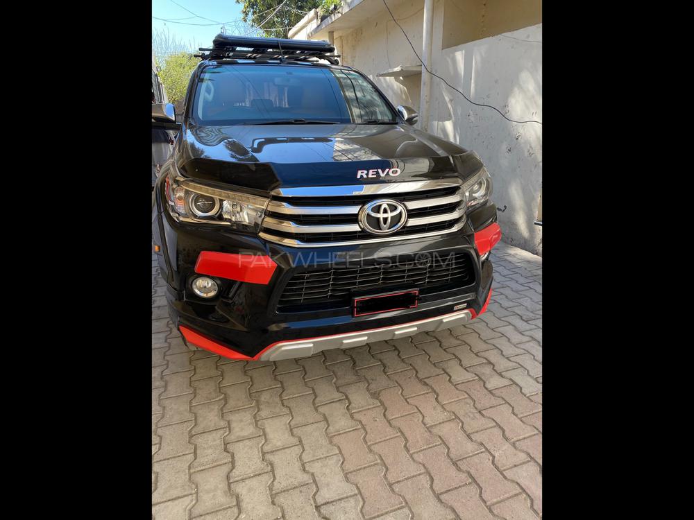 Toyota Hilux 2016 for Sale in Peshawar Image-1