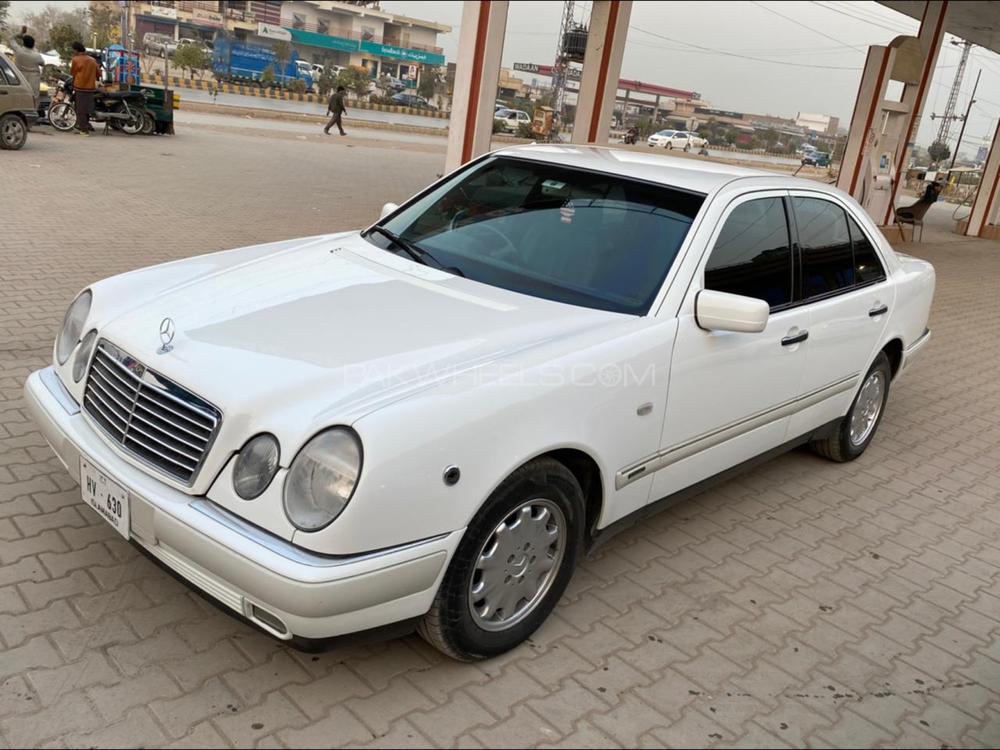 مرسڈیز بینز ای کلاس 1998 for Sale in اسلام آباد Image-1