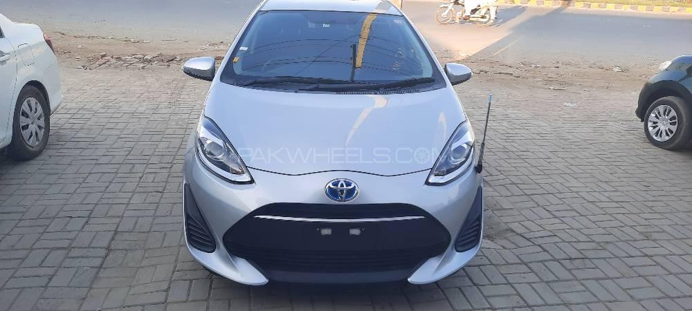 Toyota Aqua 2017 for Sale in Lahore Image-1