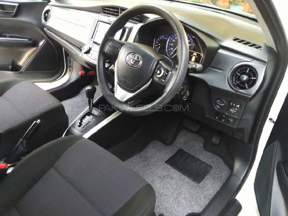 Toyota Corolla Fielder 2017 for Sale in Peshawar Toyota Corolla Fielder 2017 for Sale in Peshawar Image-4