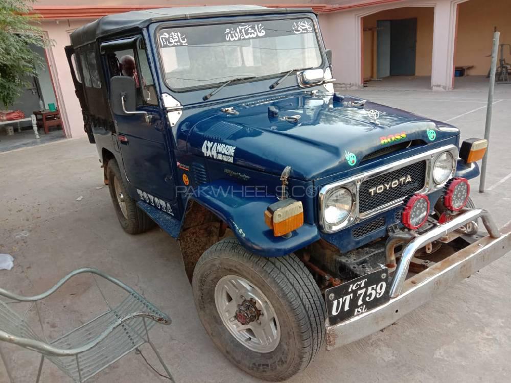 Toyota Land Cruiser 1979 for Sale in Islamabad Image-1