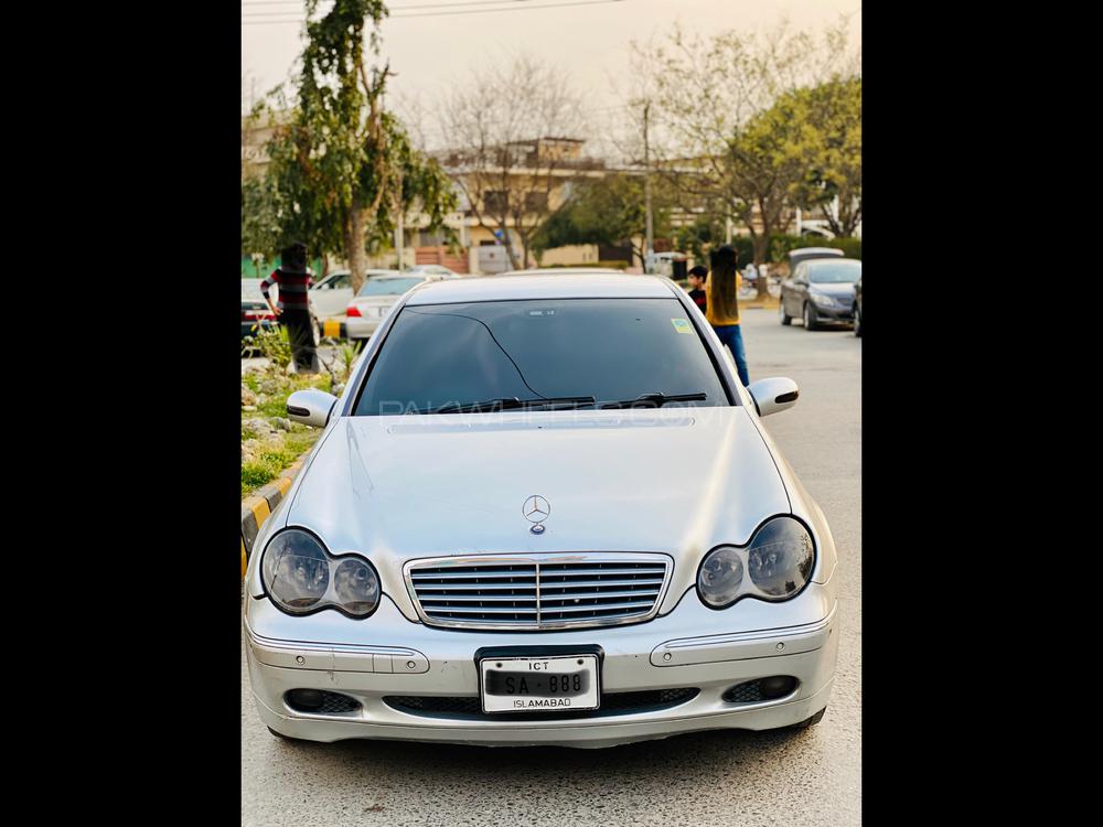 Mercedes Benz C Class 2002 for Sale in Islamabad Mercedes Benz C Class 2002 for Sale in Islamabad Image-8