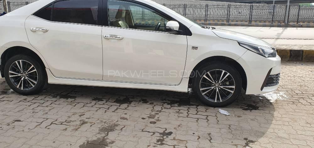 Toyota Corolla 2018 for Sale in Peshawar Toyota Corolla 2018 for Sale in Peshawar Image-8
