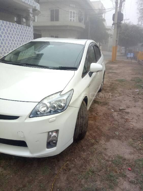 Toyota Prius 2010 for Sale in Sahiwal Toyota Prius 2010 for Sale in Sahiwal Image-6