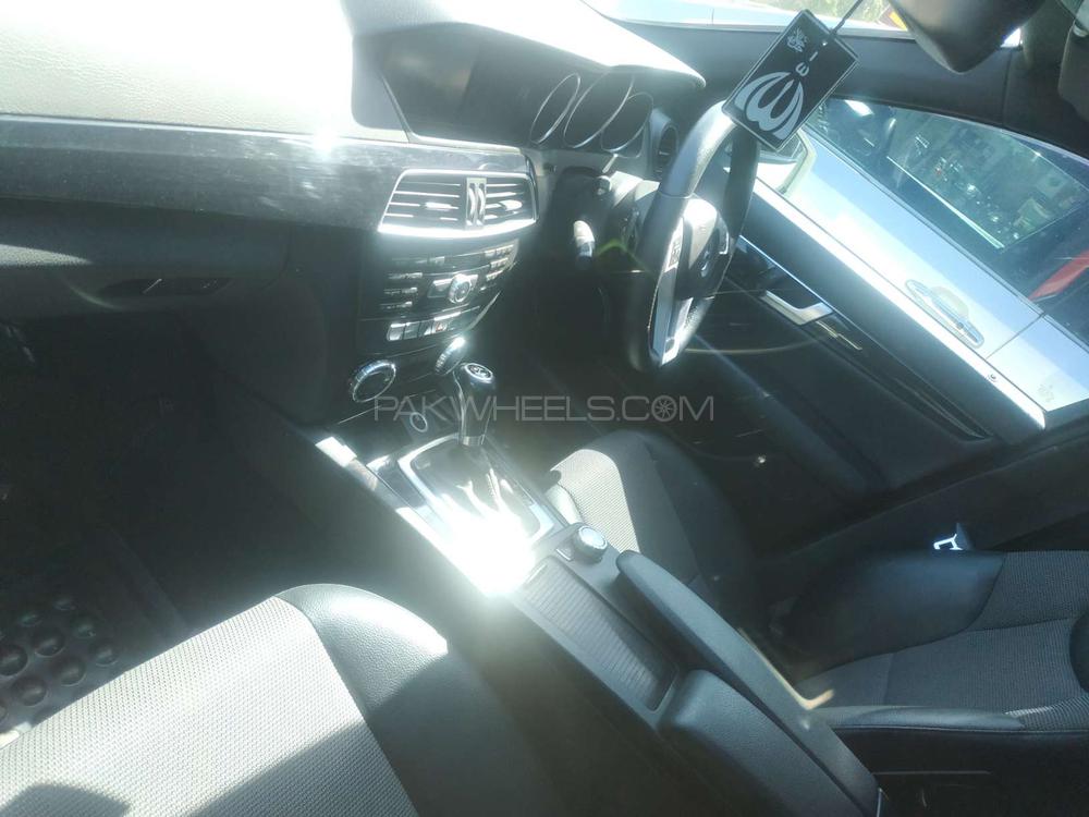 Mercedes Benz C Class 2011 for Sale in Islamabad Mercedes Benz C Class 2011 for Sale in Islamabad Image-8