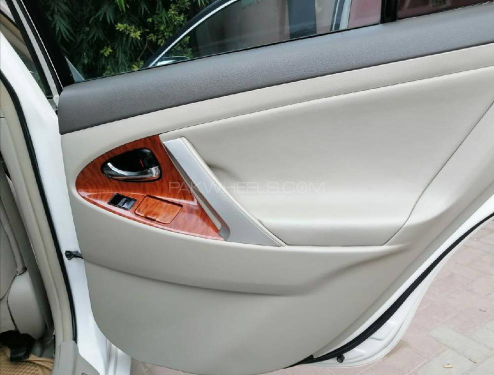 Toyota Camry 2008 for Sale in Gujrat Toyota Camry 2008 for Sale in Gujrat Image-8