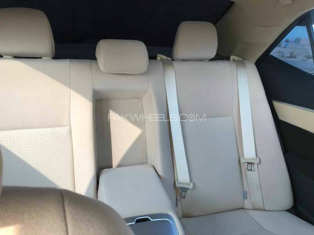 Toyota Corolla 2018 for Sale in Multan Toyota Corolla 2018 for Sale in Multan Image-7