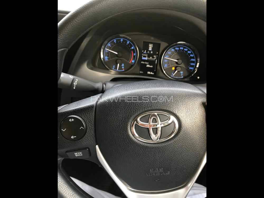 Toyota Corolla 2018 for Sale in Multan Toyota Corolla 2018 for Sale in Multan Image-6