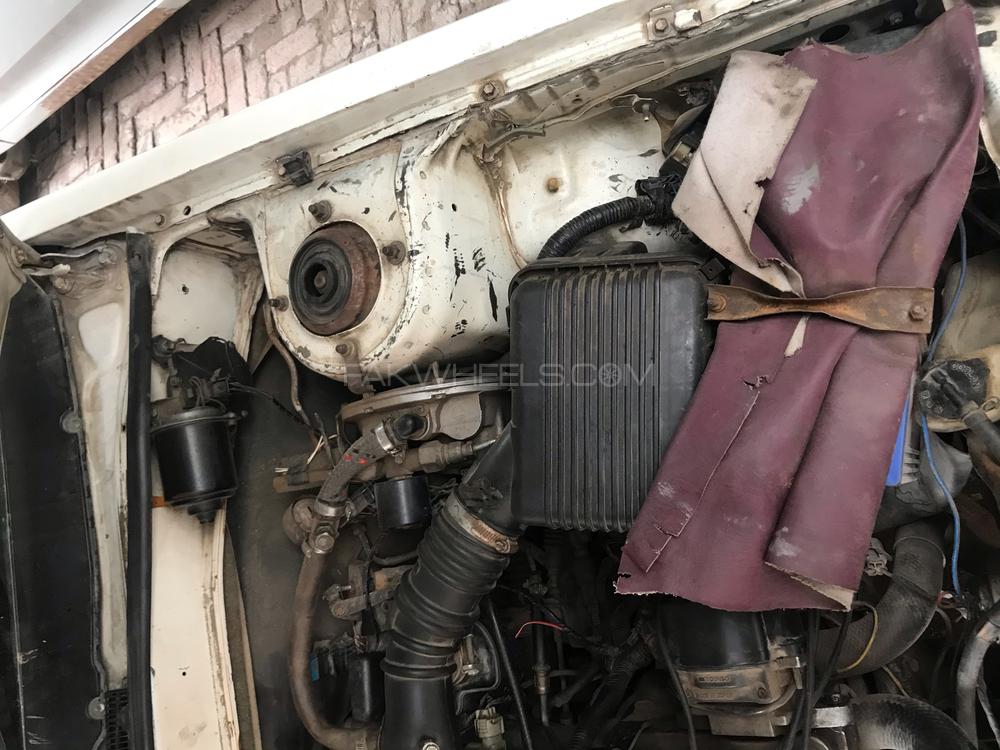 Toyota Corolla 1992 for Sale in Lahore Toyota Corolla 1992 for Sale in Lahore Image-6